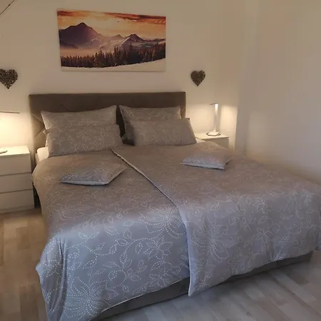 Ferienwohnung Vogelnest Appartement Waldbronn